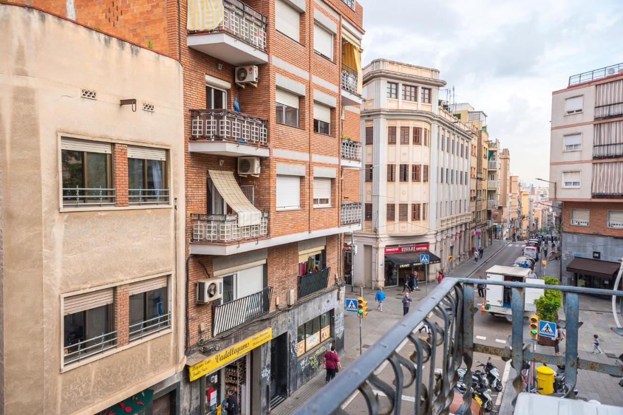 Homenfun Barcelona Studio Camp Nou II L’Hospitalet de Llobregat Exterior foto